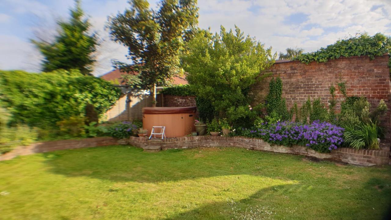 Holly Cottage, Hidden Gem In The Yorkshire Wolds Welton  المظهر الخارجي الصورة